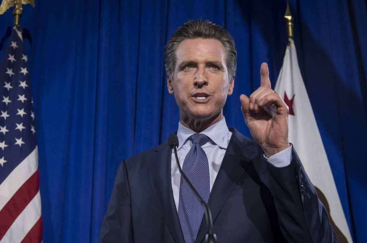 California Governor Proposes Digital Dividend Aimed at Big Tech